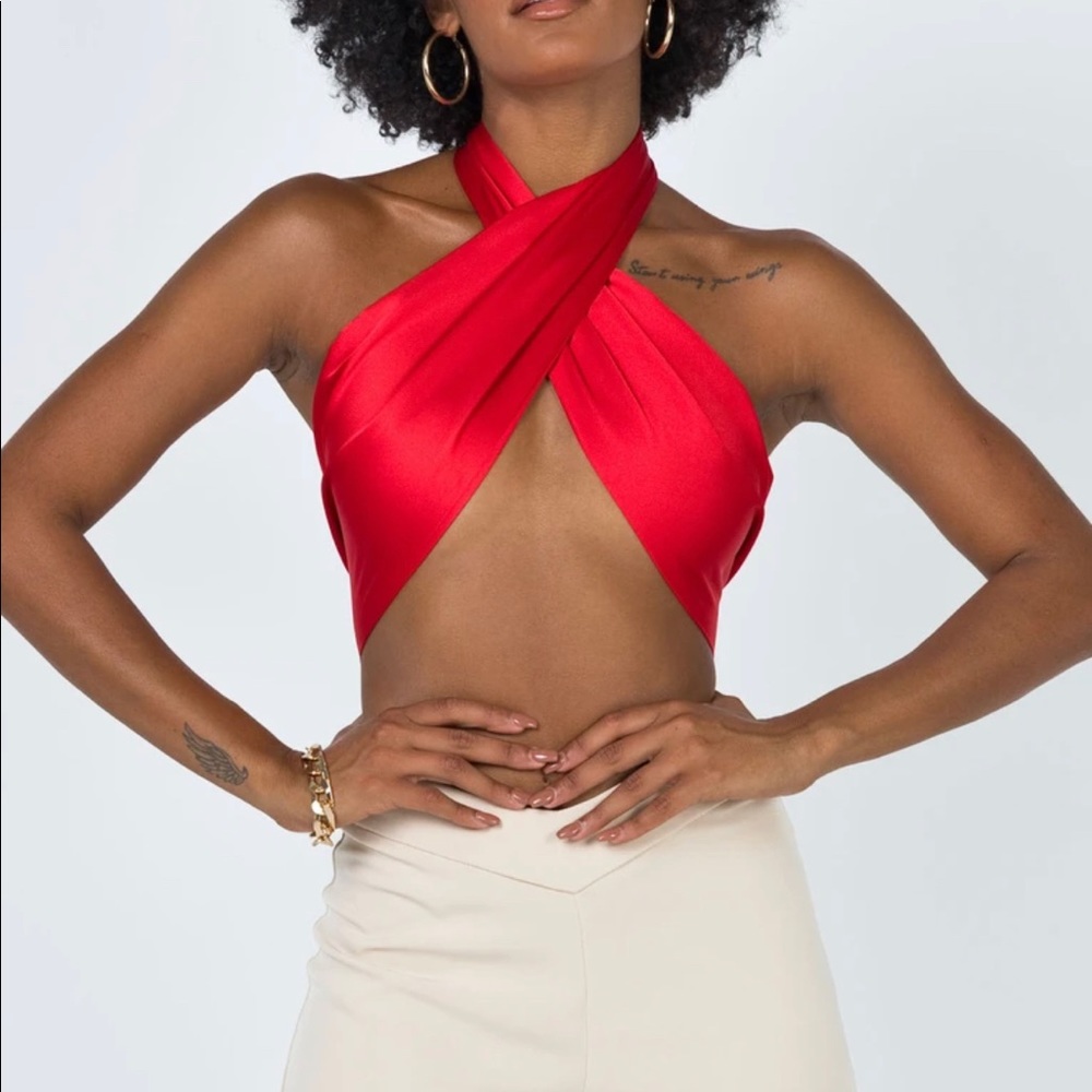Saxon Top Red